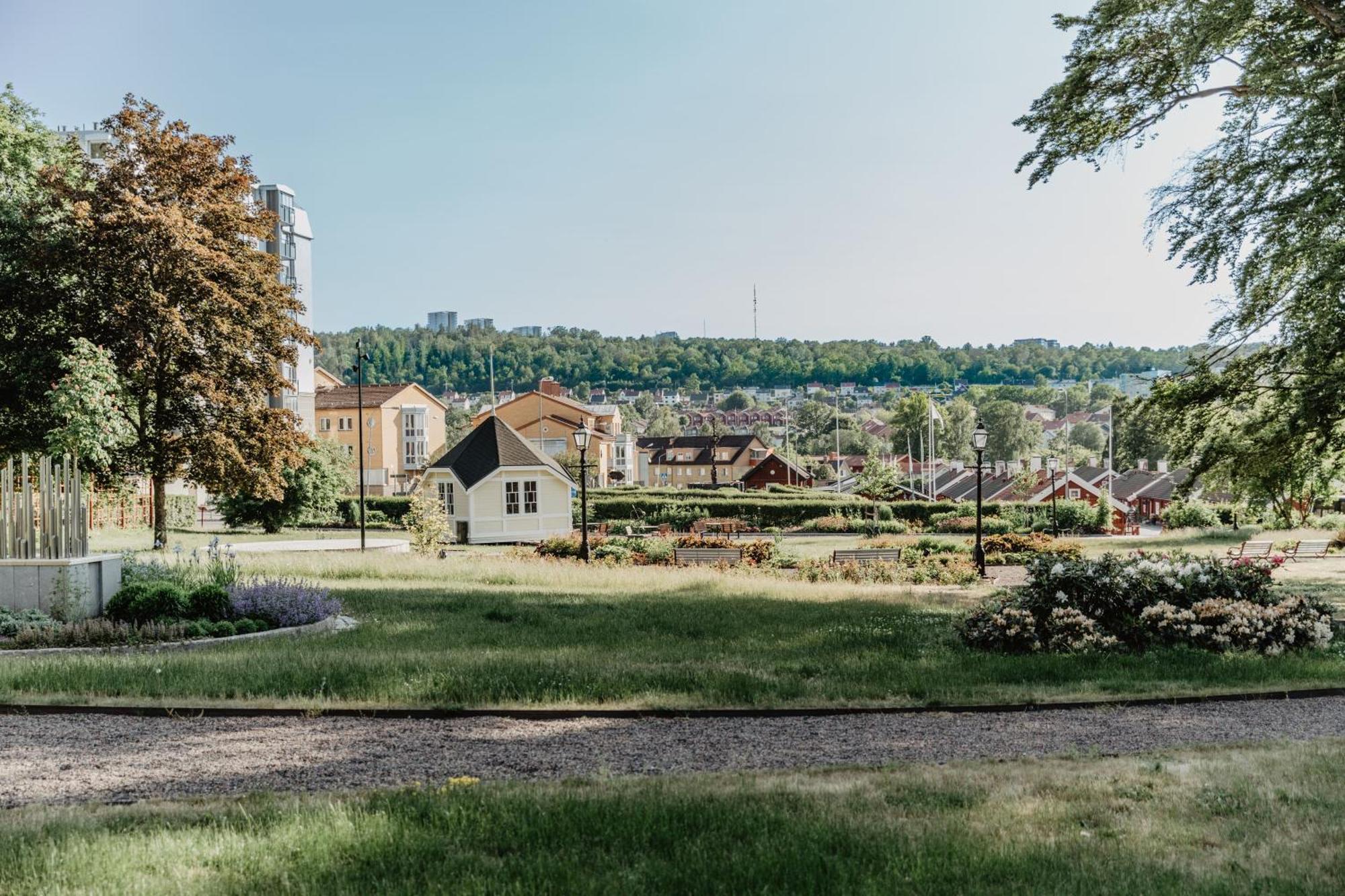 Hotel Slottsvillan Huskvarna Zewnętrze zdjęcie