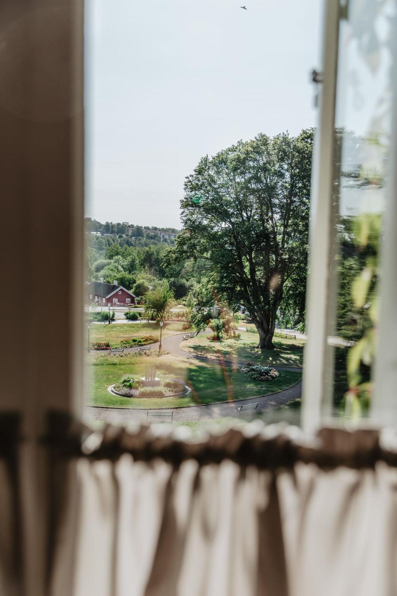 Hotel Slottsvillan Huskvarna Zewnętrze zdjęcie